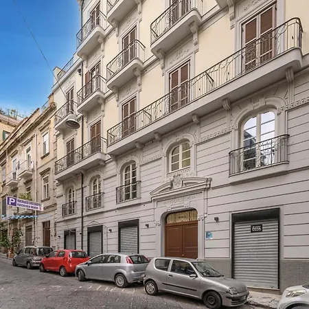 Hotiday Collection - Centro Storico 3*