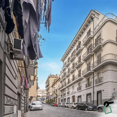 Hotiday Collection - Centro Storico Nápoles