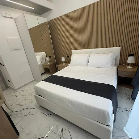 Hotiday Collection - Centro Storico Apartahotel Nápoles