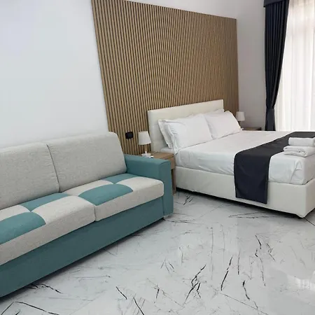 Hotiday Collection - Centro Storico Apartahotel