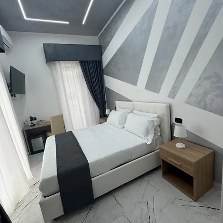 Hotiday Collection - Centro Storico Apartahotel