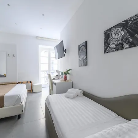 Hotiday Collection - Centro Storico Aparthotel 3*